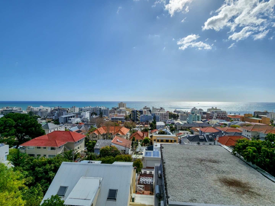 3 Bedroom Property for Sale in Sea Point Western Cape